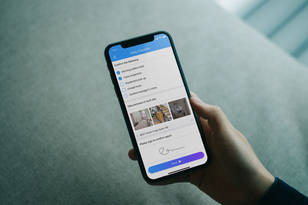 Connecteam's checklist feature