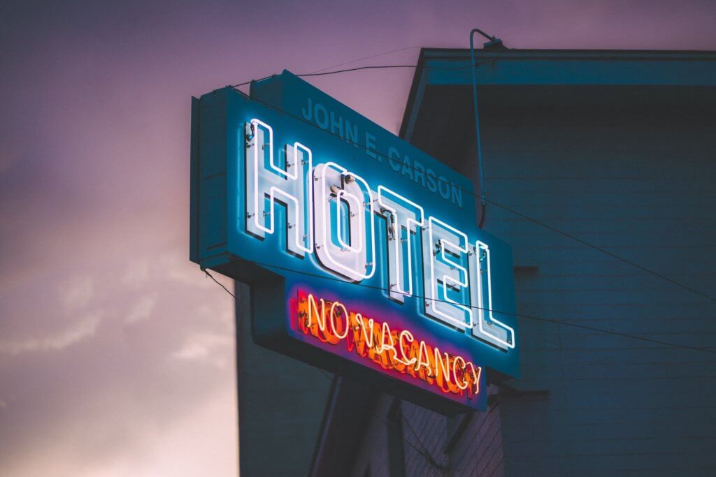 tips to better employee satisfaction in the hotel industry