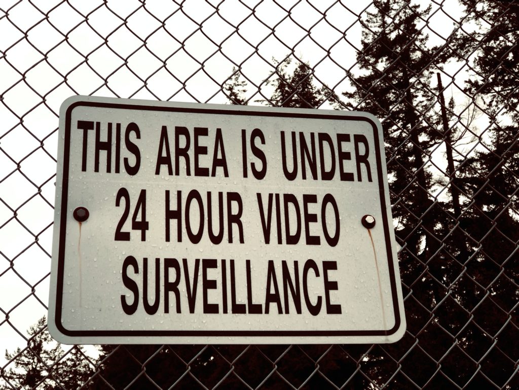 surveillance sign to deter thieves