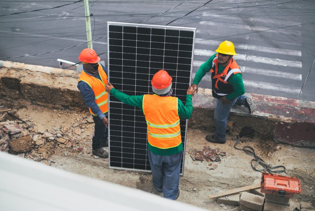 solar panel installation crew