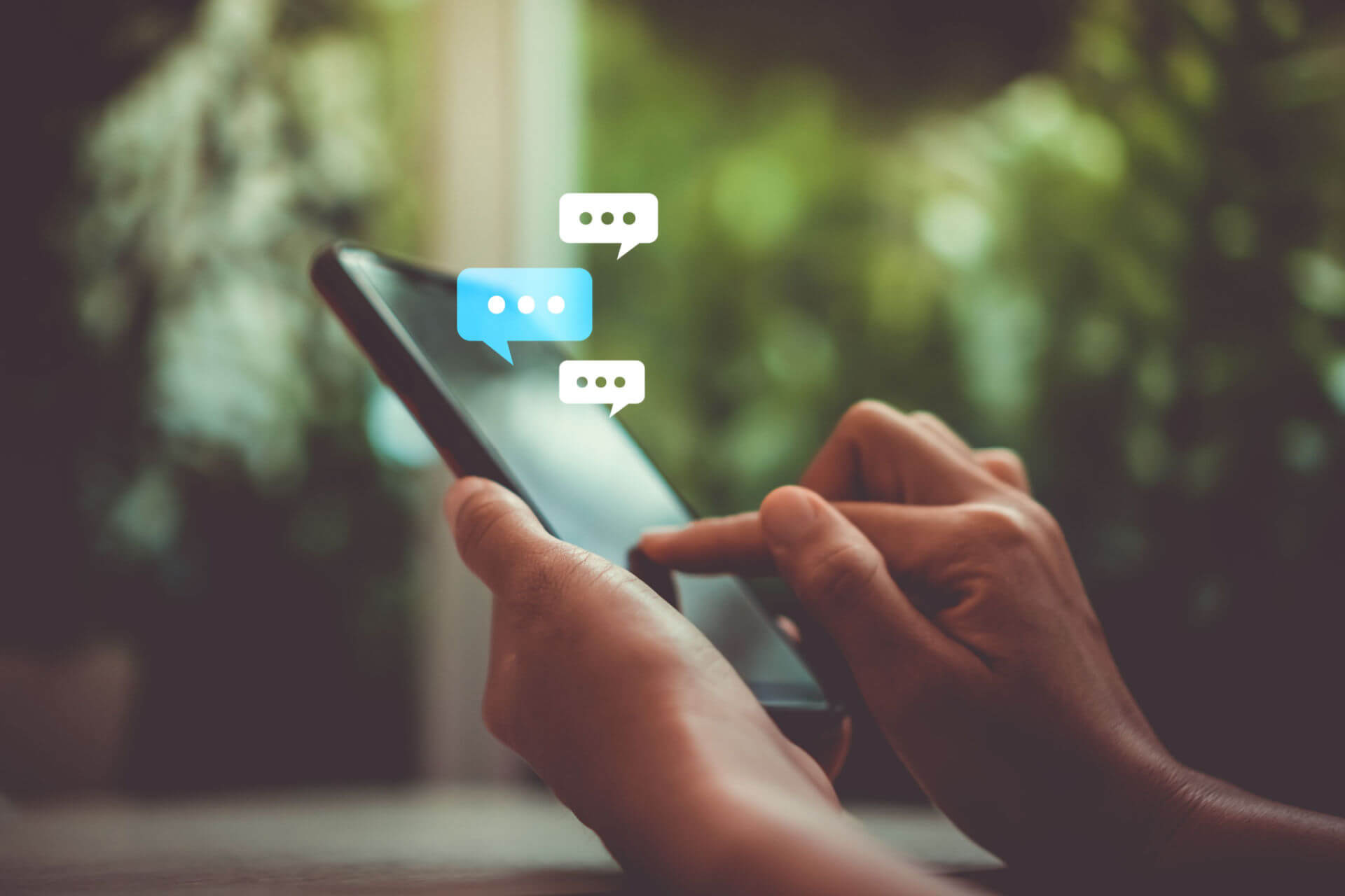 The Advantages of Instant Messaging for Your Business