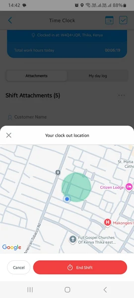 Connecteam shows you employee locations within the geofenced job site. 